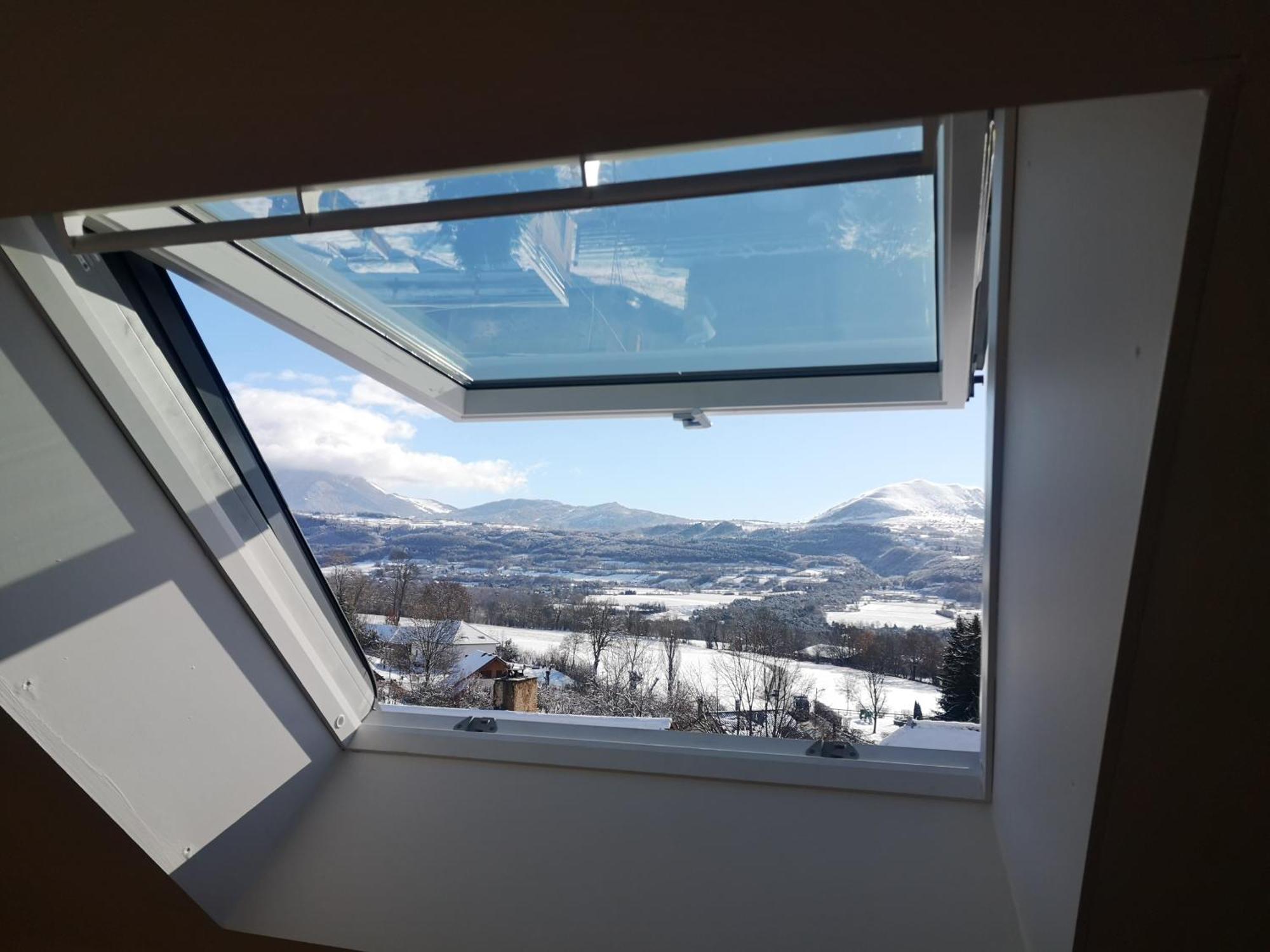 ホテル レショネット Saint-Julien-en-Champsaur エクステリア 写真